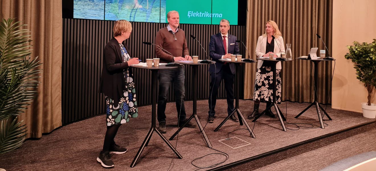 Lisa Pelling, Arena idé, leder samtalet mellan Urban Pettersson, Elektrikerna, Khashayar Farmanbar, energiminister och Helene Samuelsson, Energiföretagen.