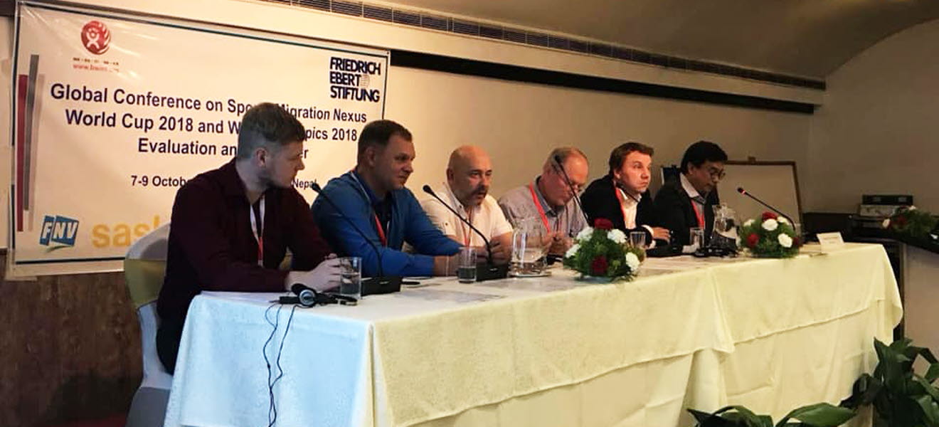 Jonas deltar i paneldebatt gällande BWI kampanjarbete i Ryssland, inför fotbolls VM 2018.